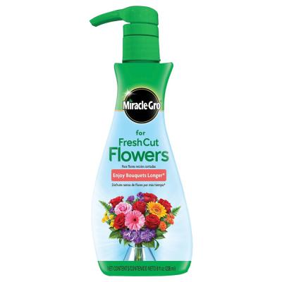 Miracle Gro Fresh Cut Flowers Fertilizer 8 oz.